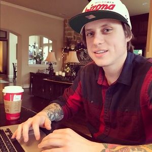 Meet your Posher, Bradley